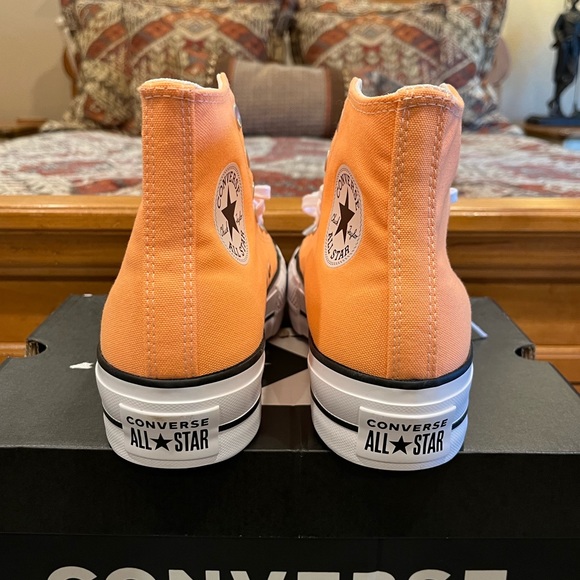 *SOLD* NEW Converse Chuck Taylor All Star Lift Platform Sneakers Seasonal Color - Picture 8 of 11